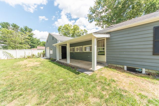3344 Westenedge Drive, Columbus, IN 47203