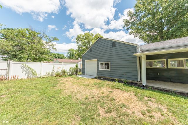 3344 Westenedge Drive, Columbus, IN 47203