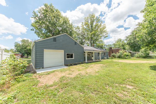 3344 Westenedge Drive, Columbus, IN 47203