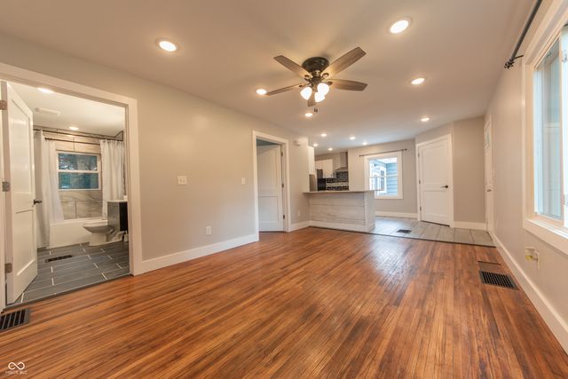 3344 Westenedge Drive, Columbus, IN 47203