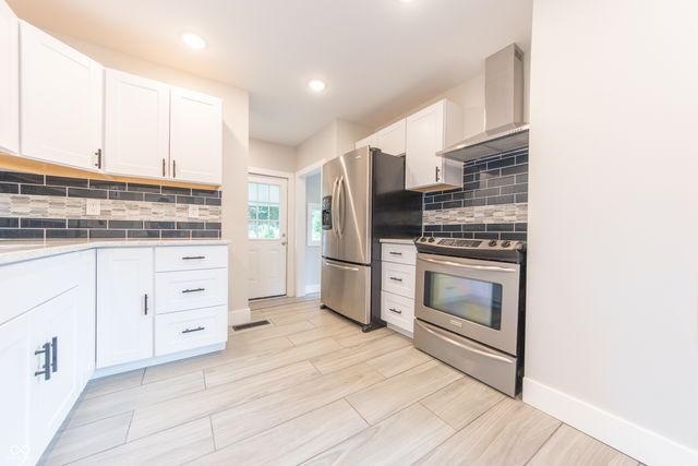 3344 Westenedge Drive, Columbus, IN 47203