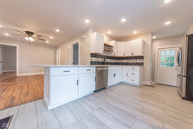 3344 Westenedge Drive, Columbus, IN 47203