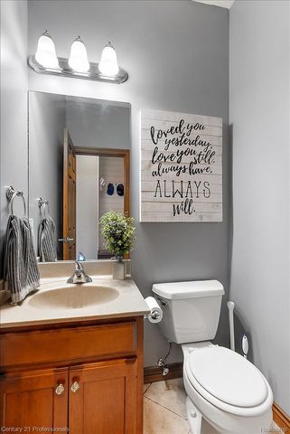 9867 Rainbow Ridge Drive, Prairie Ronde Township, MI 49087