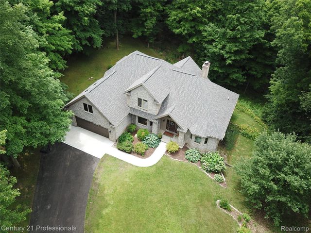 9867 Rainbow Ridge Drive, Prairie Ronde Township, MI 49087