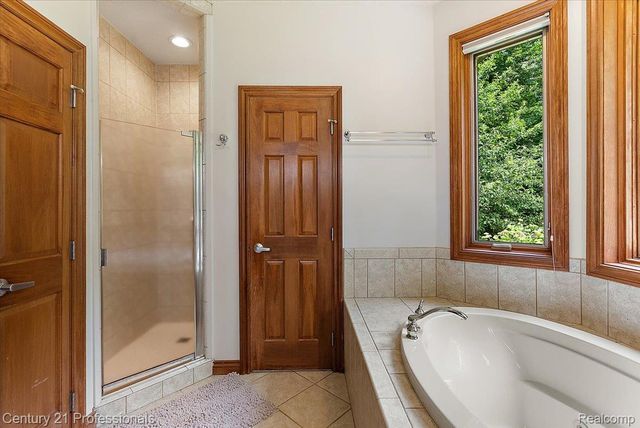 9867 Rainbow Ridge Drive, Prairie Ronde Township, MI 49087