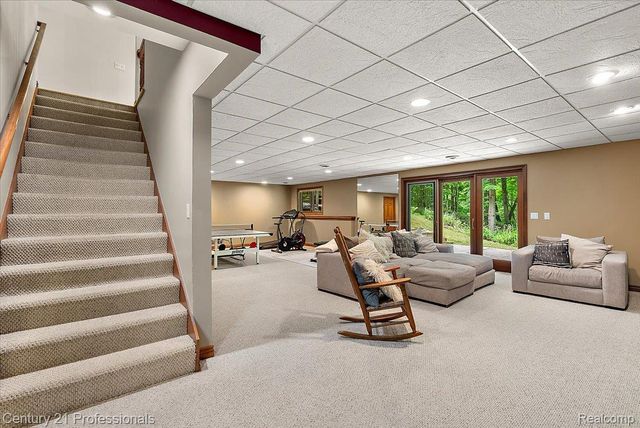 9867 Rainbow Ridge Drive, Prairie Ronde Township, MI 49087