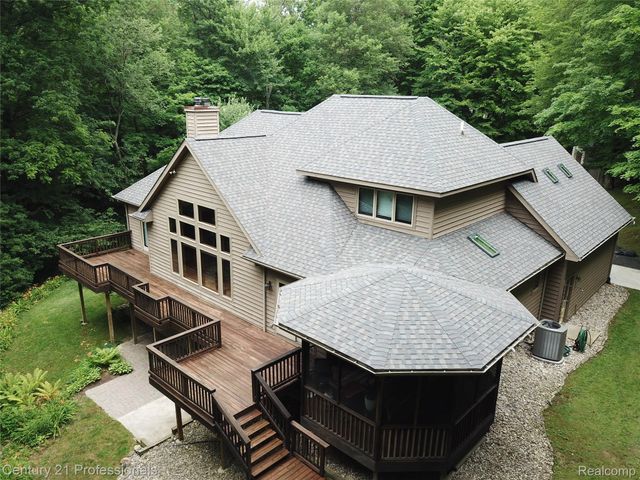 9867 Rainbow Ridge Drive, Prairie Ronde Township, MI 49087