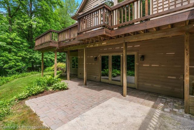 9867 Rainbow Ridge Drive, Prairie Ronde Township, MI 49087