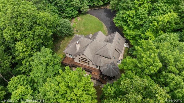 9867 Rainbow Ridge Drive, Prairie Ronde Township, MI 49087