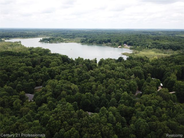 9867 Rainbow Ridge Drive, Prairie Ronde Township, MI 49087