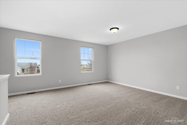 34 W Meadow Drive, Cortland, IL 60112