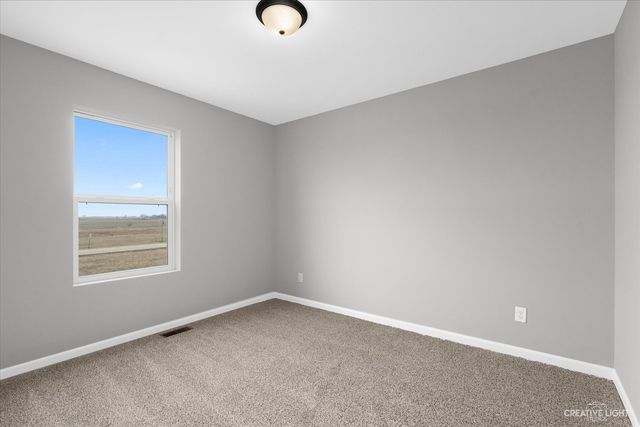 34 W Meadow Drive, Cortland, IL 60112
