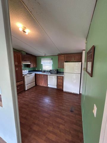 4028 KY-225, Artemus, KY 40903