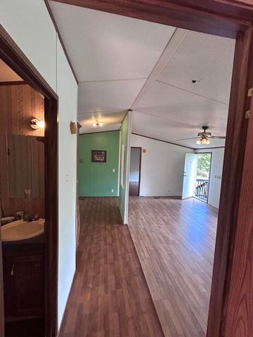 4028 KY-225, Artemus, KY 40903