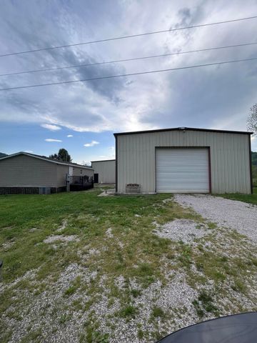 4028 KY-225, Artemus, KY 40903
