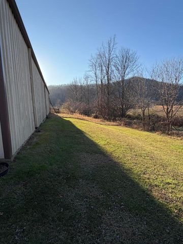 4028 KY-225, Artemus, KY 40903