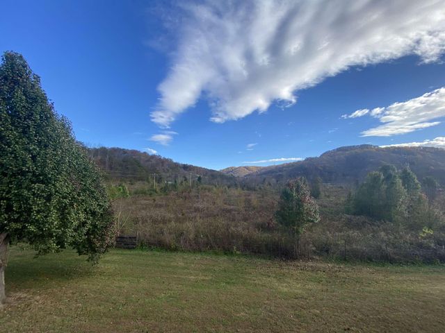 4028 KY-225, Artemus, KY 40903