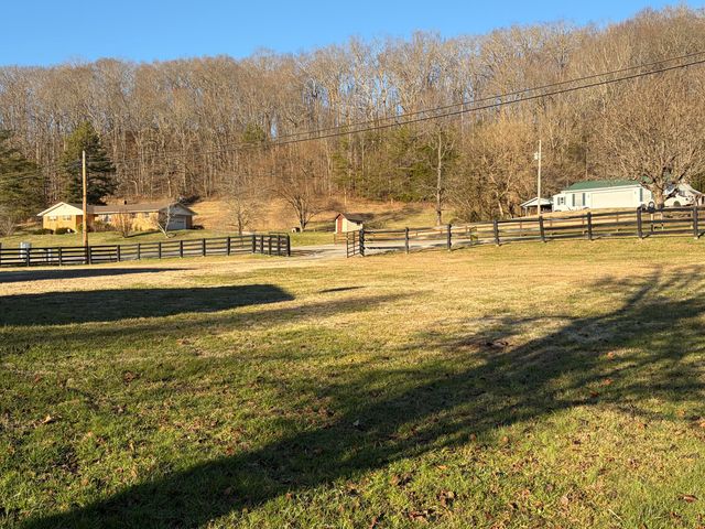 4028 KY-225, Artemus, KY 40903