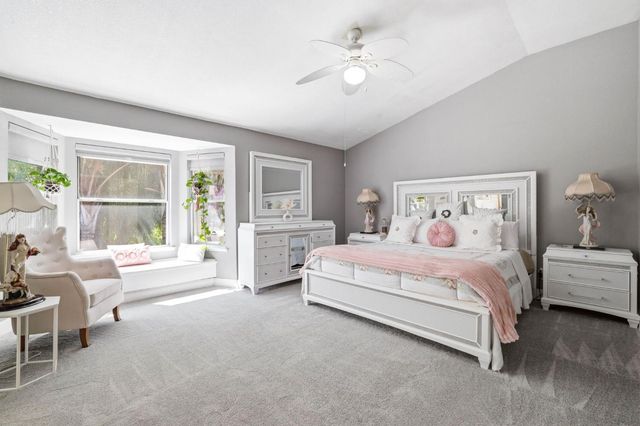 8024 Bridgeburn Ct, Elk Grove, CA 95758