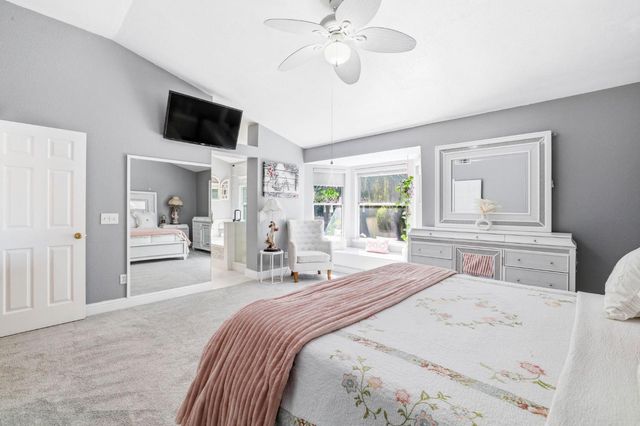 8024 Bridgeburn Ct, Elk Grove, CA 95758