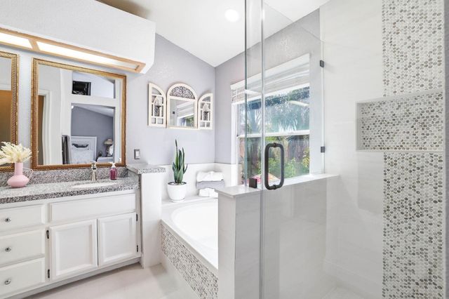 8024 Bridgeburn Ct, Elk Grove, CA 95758