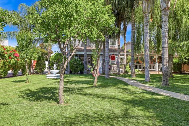 8024 Bridgeburn Ct, Elk Grove, CA 95758