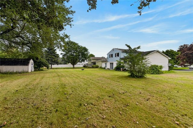 67 Pickdale Dr Drive, Greece, NY 14626