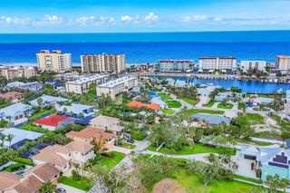 811 LAGUNA DRIVE, Venice, FL 34285