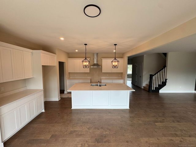 37183 Curwood Drive, Sterling Heights, MI 48310