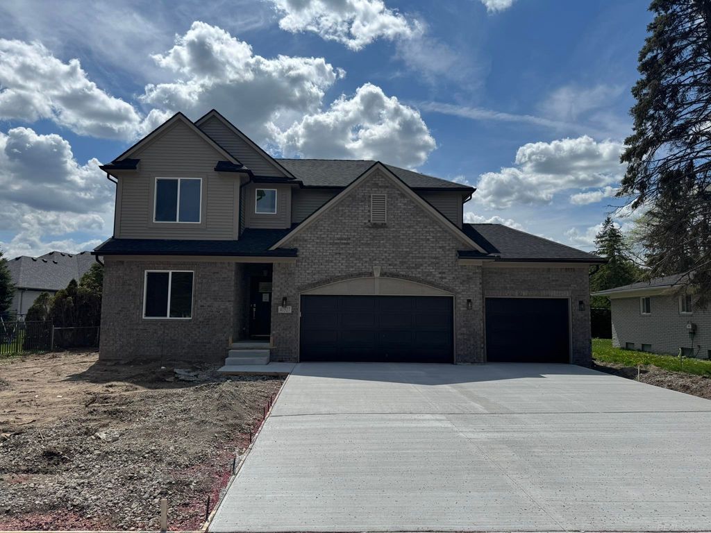 37183 Curwood Drive, Sterling Heights, MI 48310
