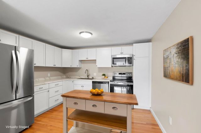 209 White Cedar Boulevard, Portsmouth, NH 03801