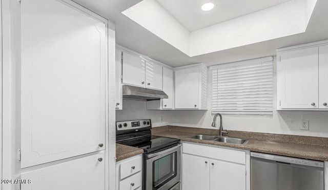 1826 N 51st Street Apt 03, Phoenix, AZ 85008