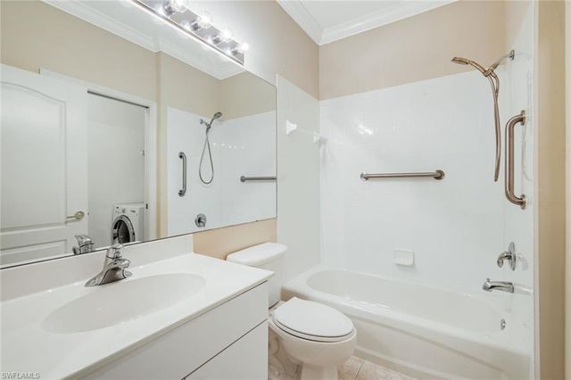 1787 Morning Sun LN F3, Naples, FL 34119