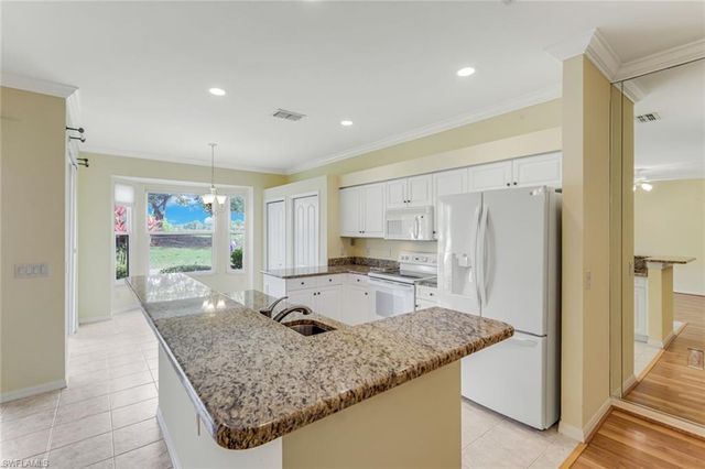1787 Morning Sun LN F3, Naples, FL 34119