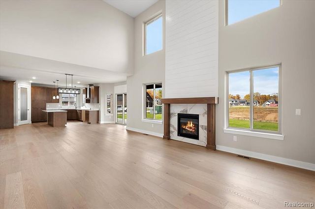 50437 Mistwood Drive, Macomb, MI 48042