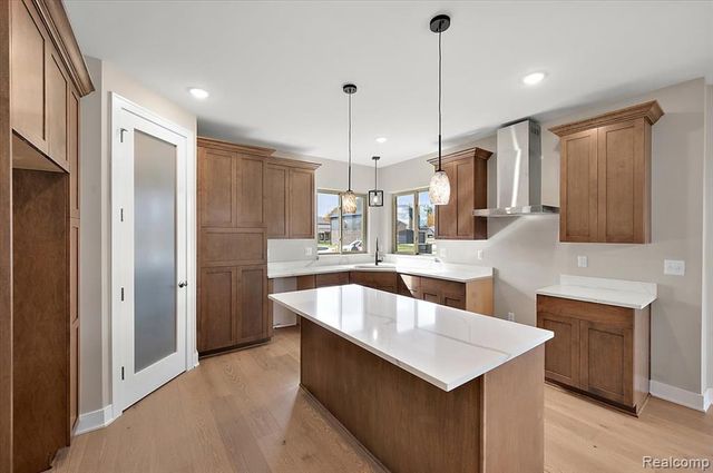 50437 Mistwood Drive, Macomb, MI 48042