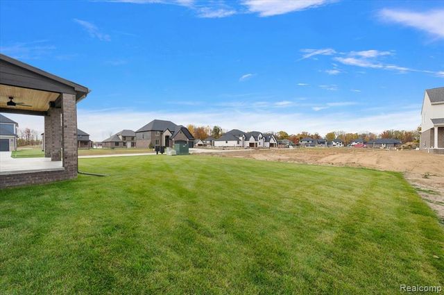 50437 Mistwood Drive, Macomb, MI 48042