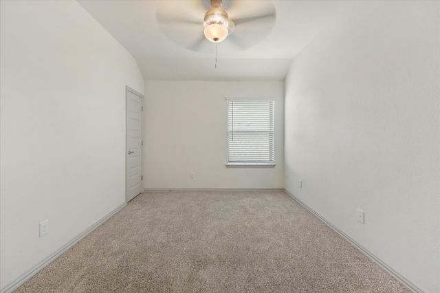 3208 Heathrow Road, Mesquite, TX 75181