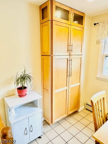 7 Rosewood Dr, Milltown Boro, NJ 08850