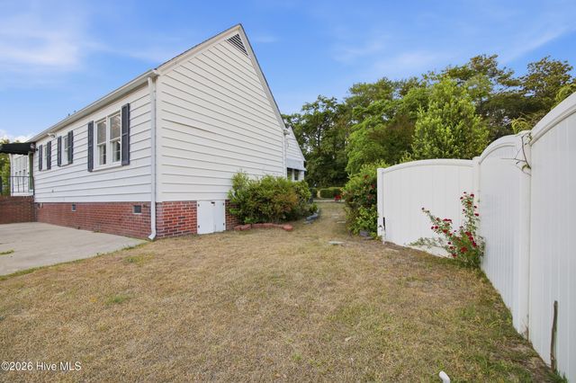 409 Myrtle Avenue, Hamlet, NC 28345