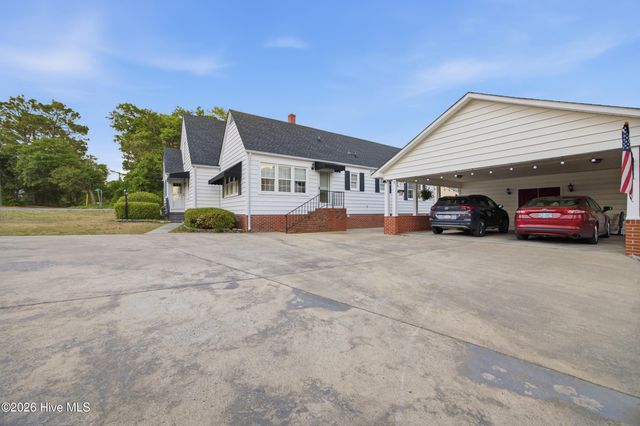409 Myrtle Avenue, Hamlet, NC 28345