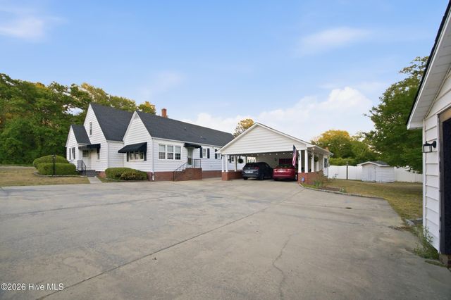 409 Myrtle Avenue, Hamlet, NC 28345