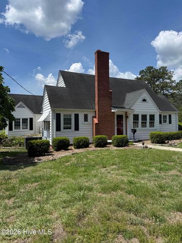 409 Myrtle Avenue, Hamlet, NC 28345
