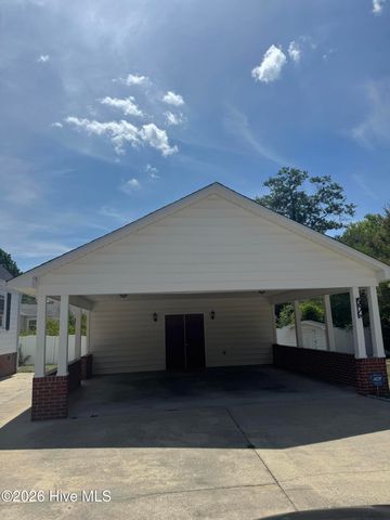 409 Myrtle Avenue, Hamlet, NC 28345