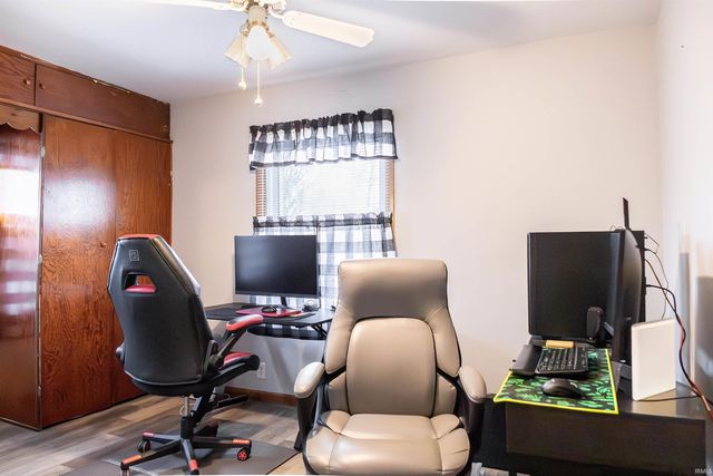 2709 Western Avenue, Bedford, IN 47421