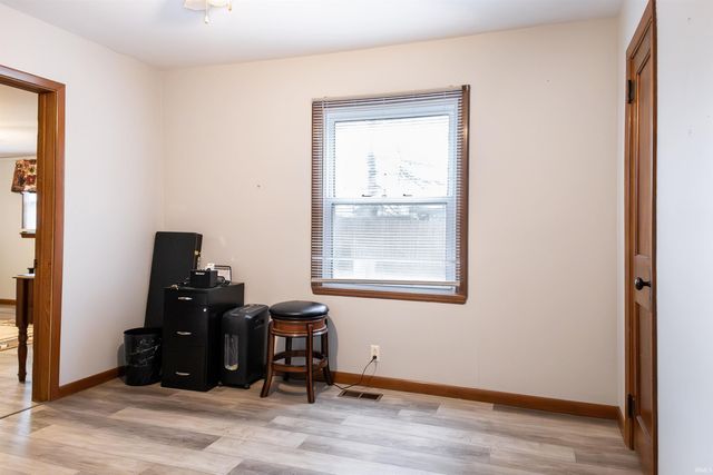 2709 Western Avenue, Bedford, IN 47421