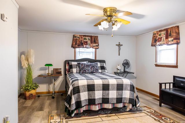 2709 Western Avenue, Bedford, IN 47421