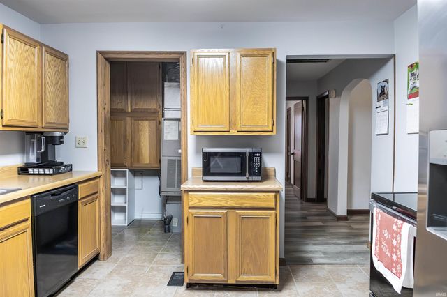 2709 Western Avenue, Bedford, IN 47421