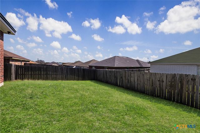 906 Yi Drive, Killeen, TX 76549