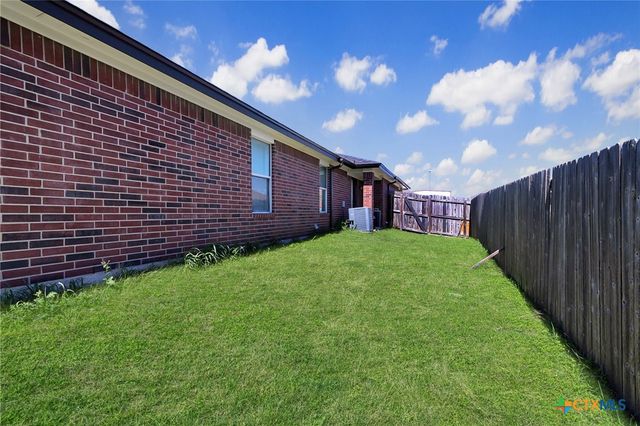 906 Yi Drive, Killeen, TX 76549